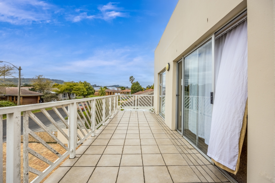 5 Bedroom Property for Sale in Rouxville Western Cape